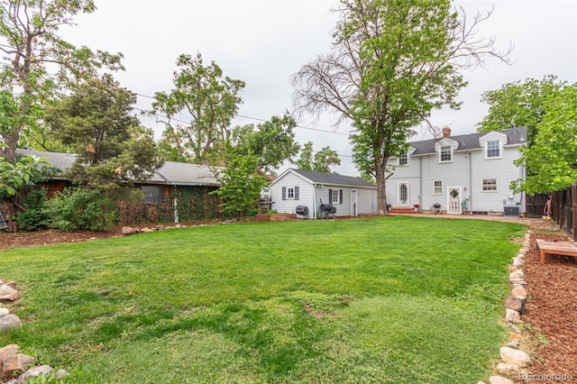 134 S 5th Ave, Brighton, CO 80601 - view of yard