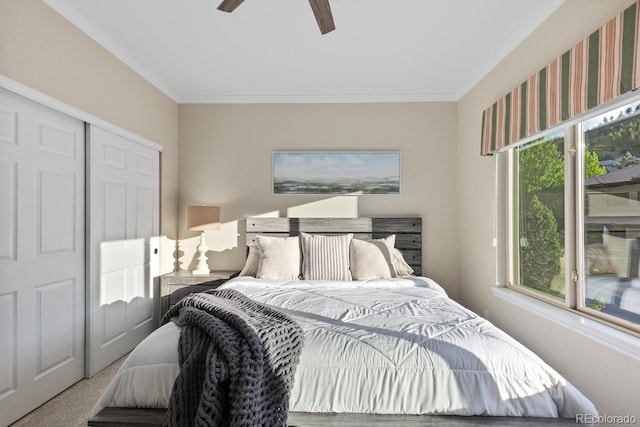 6874 Raspberry Run, Littleton, CO 80125 - bedroom with crown molding, a closet, and ceiling fan