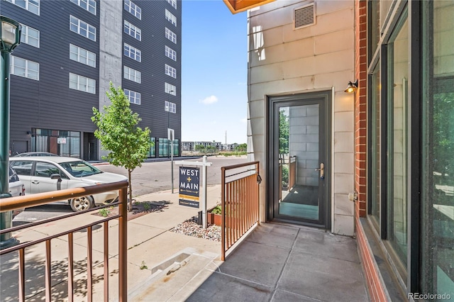 3100 Huron St Unit 1A, Denver, CO 80202 - property entrance with a balcony