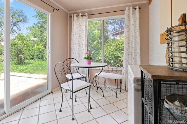 8481 E Briarwood Blvd, Centennial, CO 80112 - dining room featuring crown molding