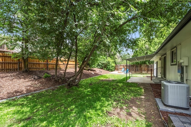 10067 W 68th Pl, Arvada, CO 80004 - fenced backyard with a patio