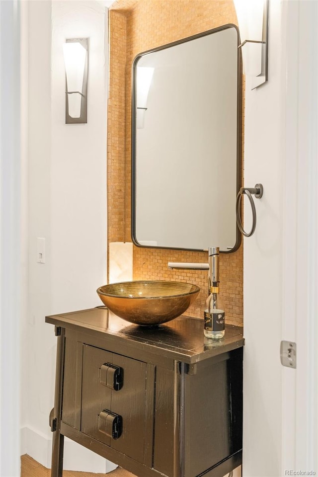 155 S Poplar St, Denver, CO 80230 - bathroom with tasteful backsplash and vanity