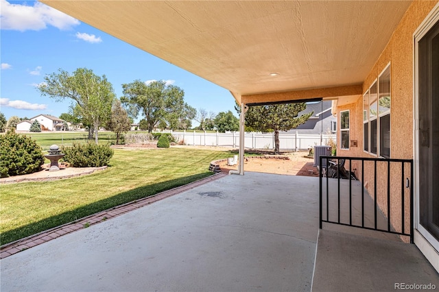 465 W Palmer Lake Dr, Pueblo, CO 81007 - view of patio / terrace