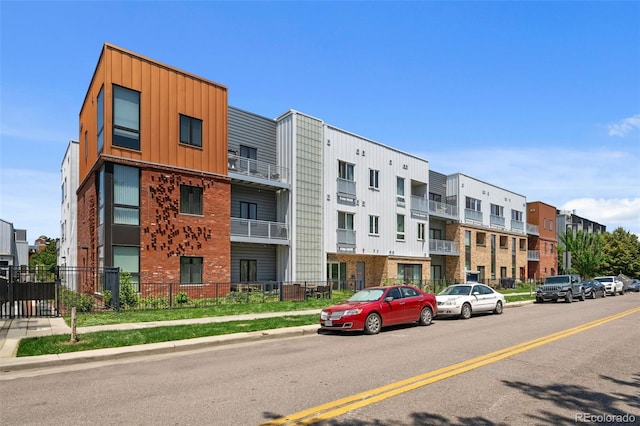 2525 Arapahoe St Unit Rd315, Denver, CO 80205 - photo 3