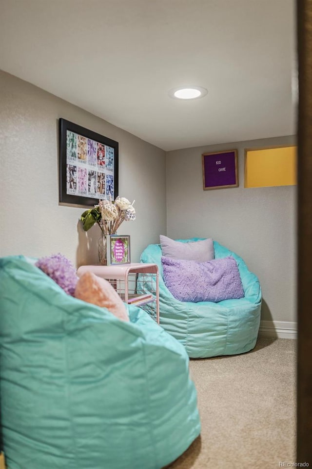 27290 E Nova Cir, Aurora, CO 80016 - living area featuring carpet floors and recessed lighting