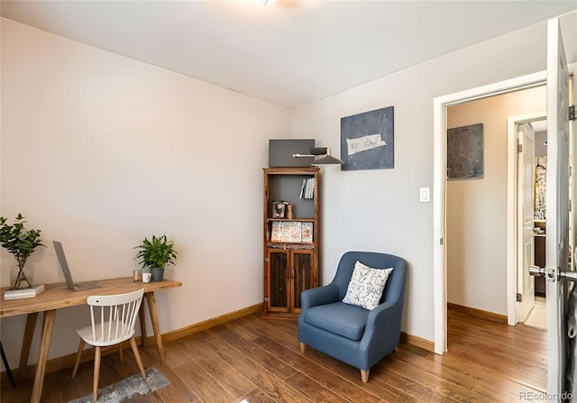 41 Yew Ln, Bailey, CO 80421 - living area featuring wood finished floors and baseboards