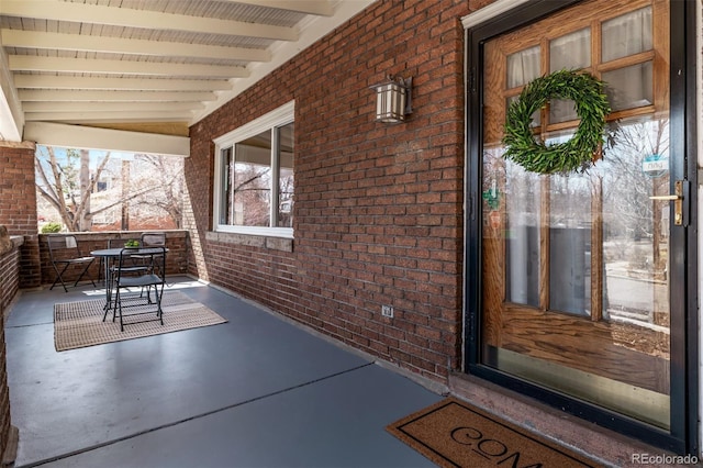 view of patio / terrace with covered porch