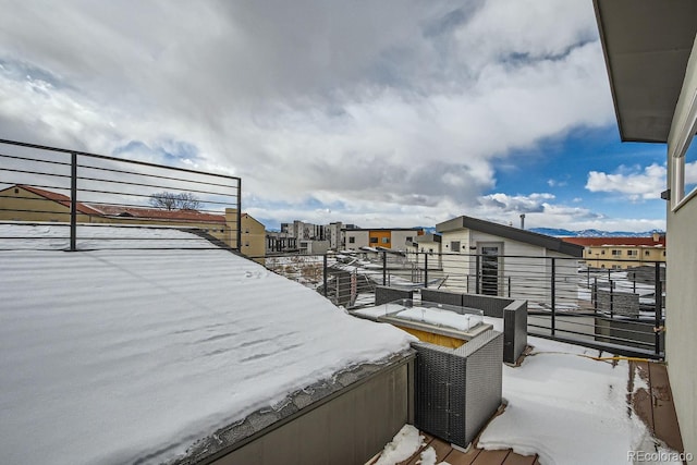 view of yard with a balcony