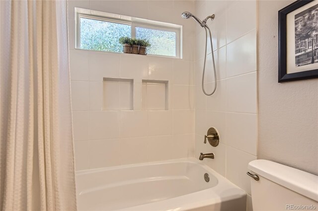 8432 S Upham Way, Littleton, CO 80128 - full bath featuring shower / bath combination with curtain and toilet