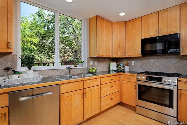645 1st Ave, Lyons, CO 80540 - photo 20