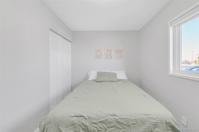 bedroom featuring a closet