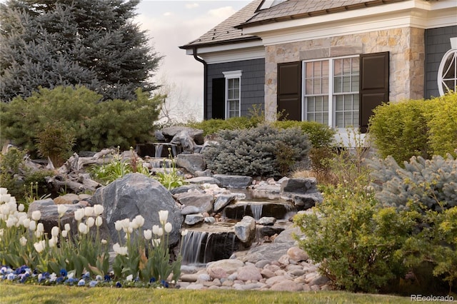 5470 S Highline Cir, Greenwood Village, CO 80121 - view of yard