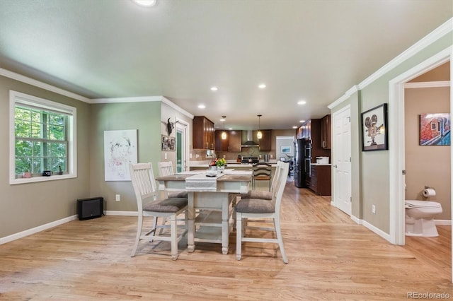 5755 S Fulton Way, Greenwood Village, CO 80111 - dining room featuring recessed lighting, light wood-type flooring, and ornamental molding