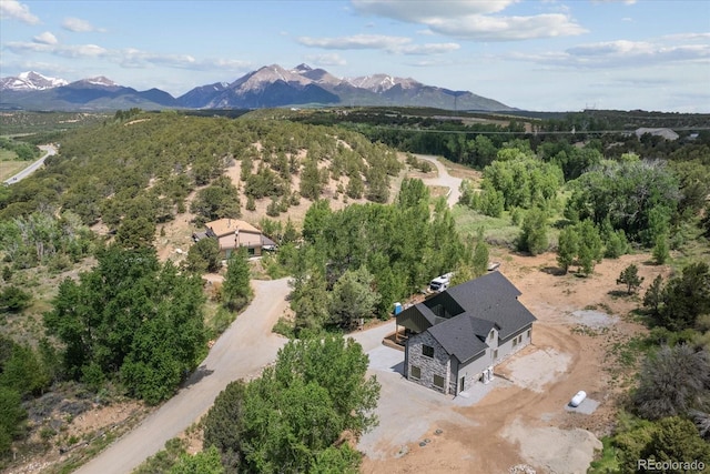 bird's eye view featuring a mountain view