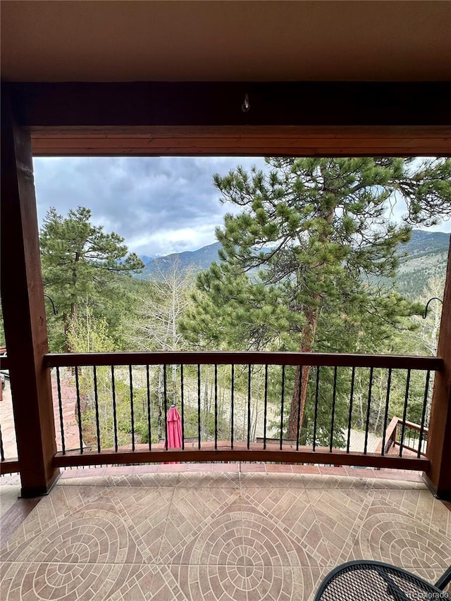 4618 SE Summit Trl, Evergreen, CO 80439 - balcony with a mountain view