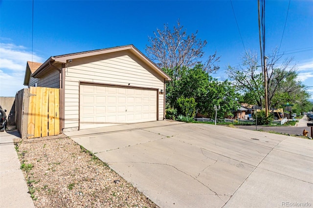 3296 S Bryant St, Englewood, CO 80110 - garage featuring fence