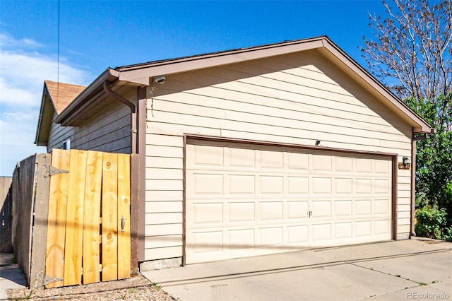 3296 S Bryant St, Englewood, CO 80110 - view of detached garage