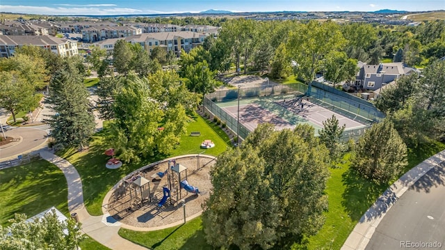 drone / aerial view featuring a residential view