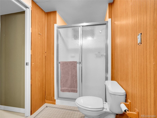 13133 Regulus Dr, Lone Tree, CO 80124 - full bathroom featuring a shower stall, toilet, and tile patterned floors