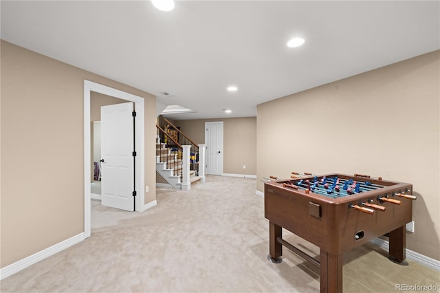 recreation room featuring carpet floors