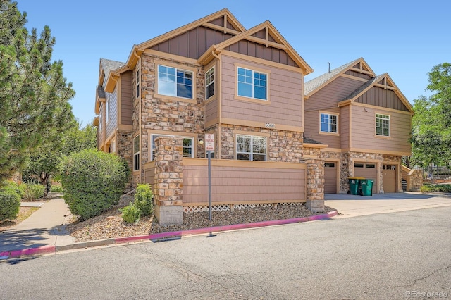 5660 S Algonquian Way Unit A, Aurora, CO 80016 - photo 1