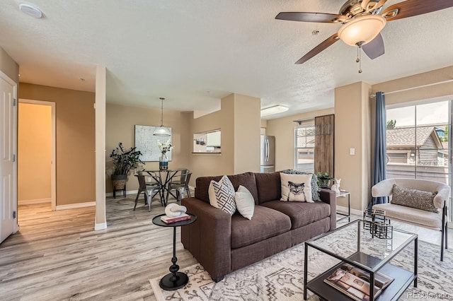 5660 S Algonquian Way Unit A, Aurora, CO 80016 - photo 4