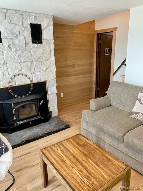 640 Ridgeway Dr, Cotopaxi, CO 81223 - living area with wood finished floors