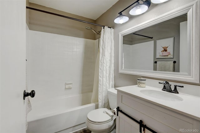 8680 Apache Plume Dr, Parker, CO 80134 - full bath featuring shower / bath combo with shower curtain, vanity, and toilet