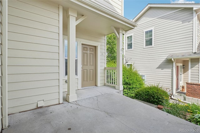 12921 Grant Cir Unit B, Thornton, CO 80241 - property entrance featuring a porch