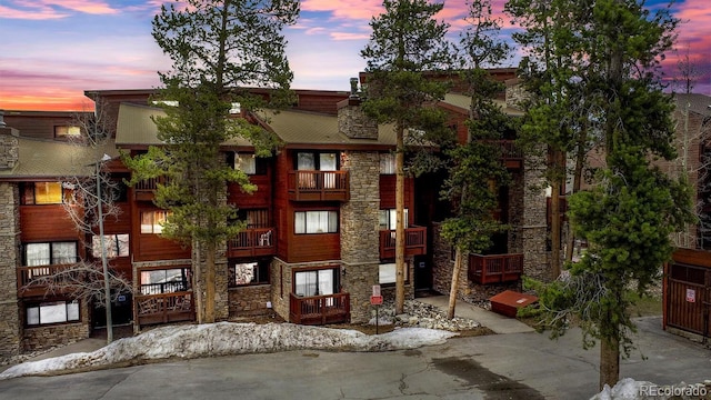 405 Four Oclock Rd Unit 15-A, Breckenridge, CO 80424 - view of property at dusk