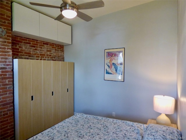 bedroom with a ceiling fan