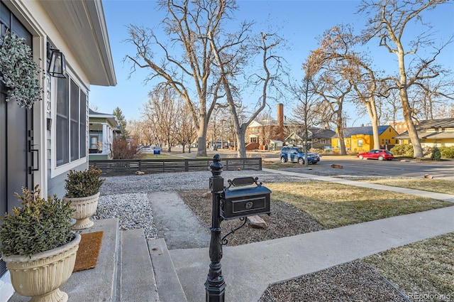 view of yard with a residential view