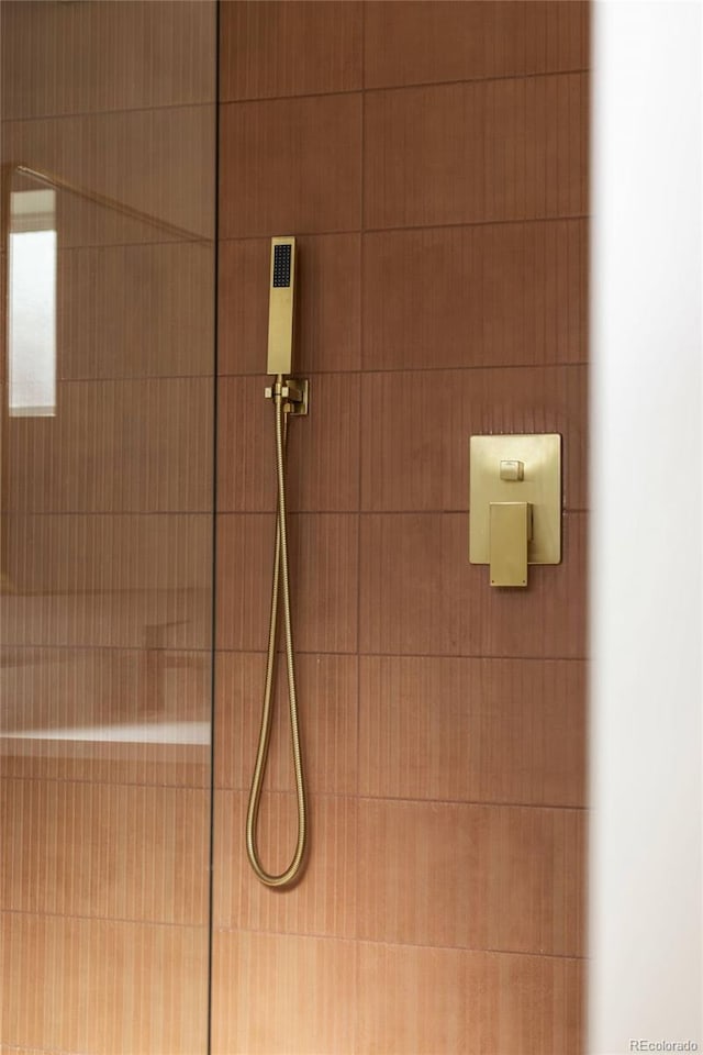 4631 Zuni St, Denver, CO 80211 - detailed view of a tile shower