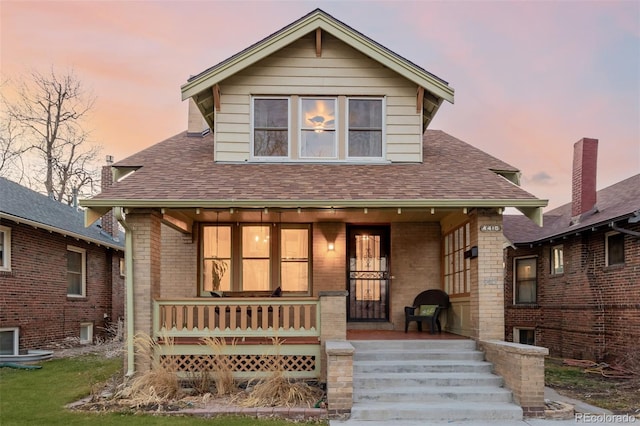 view of front of home with covered porch