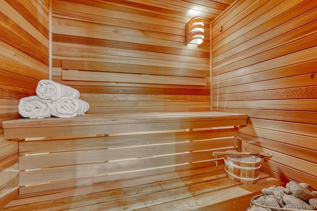 view of sauna / steam room