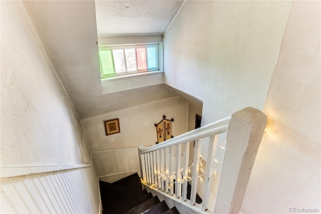 1601 San Pedro Ave, Trinidad, CO 81082 - stairs with a textured wall