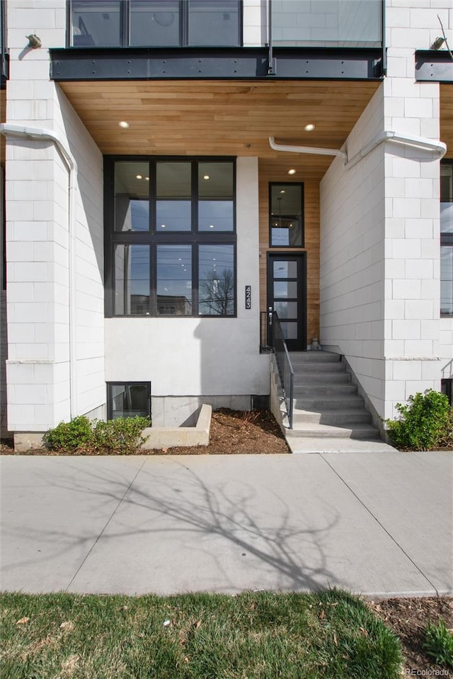 view of exterior entry