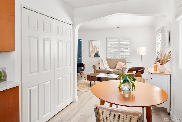 sitting room featuring light wood-type flooring