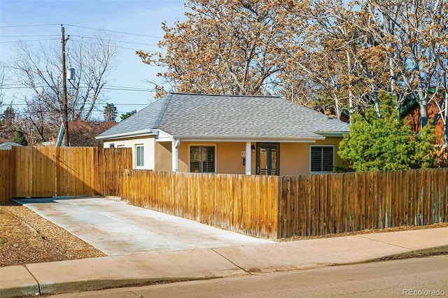 view of front of property