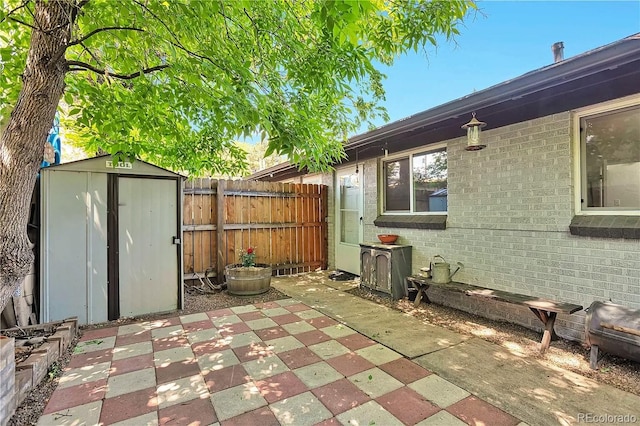 2955 N Gilpin St, Denver, CO 80205 - view of patio featuring a storage shed