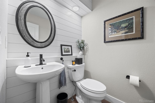 2528 Concord Cir, Lafayette, CO 80026 - half bath with toilet