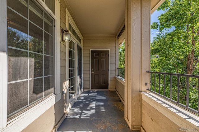 1535 S Florence Way Unit 410, Aurora, CO 80247 - doorway to property featuring covered porch