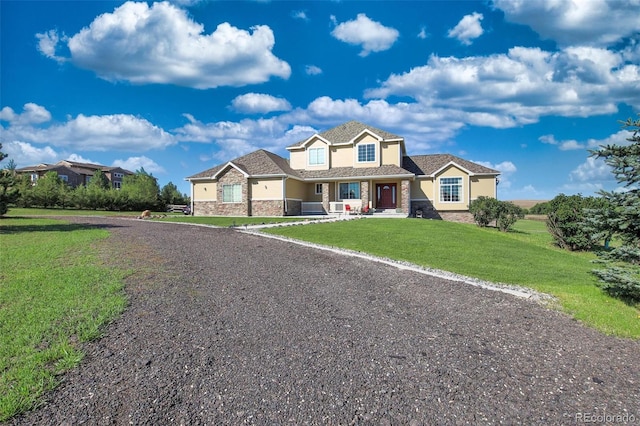 view of front of house featuring a front yard