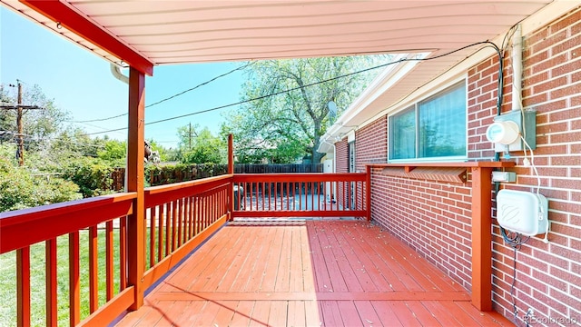 deck with fence