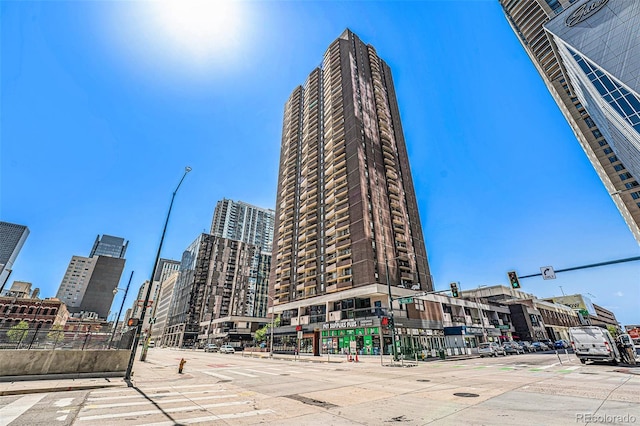 1020 15th St Unit 25D, Denver, CO 80202 - view of building exterior with a city view