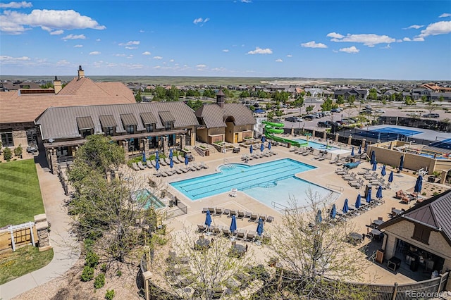 26004 E Elmhurst Pl, Aurora, CO 80016 - community pool with a patio