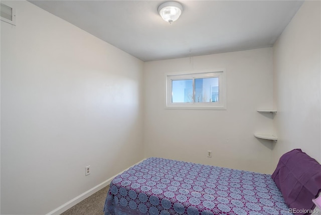 bedroom with carpet flooring