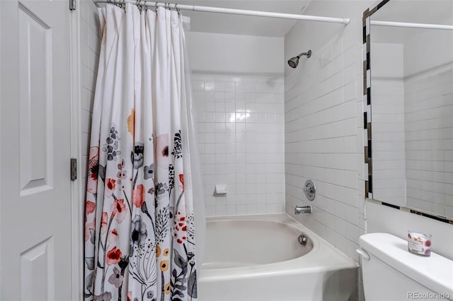 6711 S Ivy Way Unit A2, Centennial, CO 80112 - full bathroom featuring shower / bathtub combination with curtain and toilet