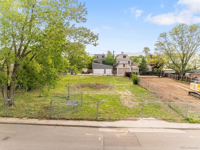 1927 Meade St, Denver, CO 80204