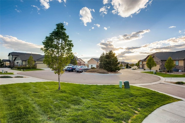 view of yard with a residential view